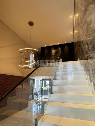Imagem Casa à venda, no Alphaville com 4 suítes, todas com closet, Gourmet com piscina.