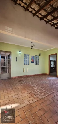 Casa 2 Dormitórios sendo 1 Suíte com ar condicionado na Vila Pacífico