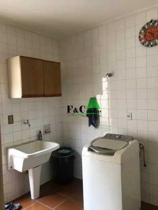 Imagem Casa para Venda em Limeira, Vila Paulista, 3 dormitórios, 1 suíte, 2 banheiros, 5 vagas