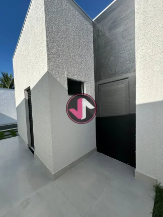 Imagem Este parece ser um anúncio bastante detalhado de uma propriedade no Bairro Jardim Califórnia, em C...