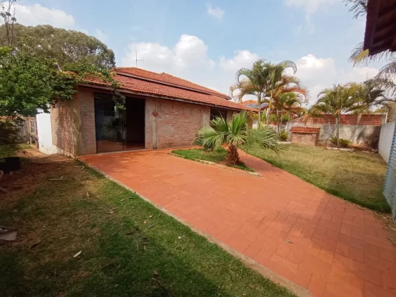 Imagem Chácara com 2 dormitórios à venda, 450 m² por R$ 450.000,00 - Jardim Gonzaga - Tatuí/SP