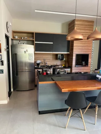 Imagem Casa de Esquina no Condomínio Maikai - Aproveite esta Oportunidade!