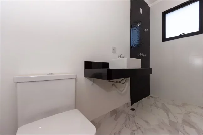 Imagem LINDO SOBRADO com 202mts e Acabamento Sofisticado