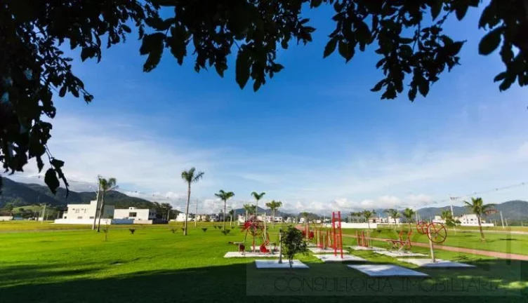 Imagem Terreno para Venda em Camboriú / SC no bairro Centro