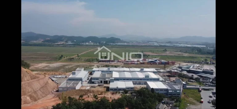Imagem Barracão novo com 1038m2 em Itajaí