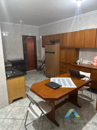 Imagem Casa à venda no bairro Parque Oratório - Santo André/SP