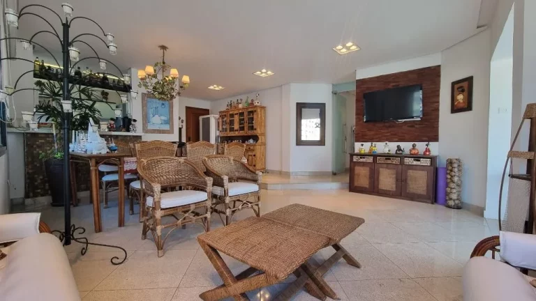 Imagem Flat com 3 dormitórios à venda, 113 m² - Pitangueiras - Guarujá/SP