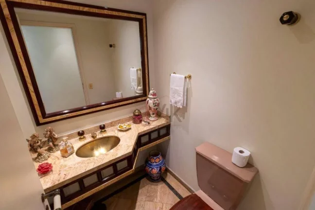 Imagem Apartamento com 4 dormitórios e 3 vagas à venda no Campo Belo