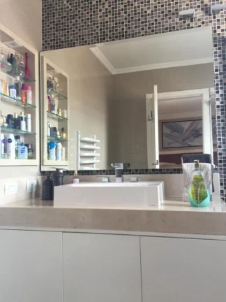 Imagem Casa no Res. Morada dos Pinheiros - 340m²