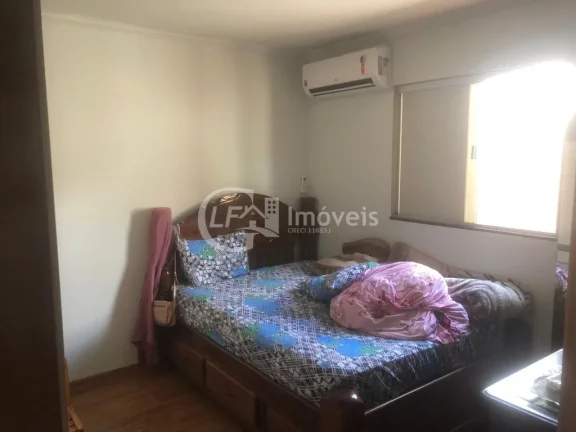 Imagem Imperdível! Casa à venda em Campo Grande-MS, Jardim Vida Nova, 3 quartos, 3 salas, 2 banheiros, 3 vagas, 161m². Venha conferir!