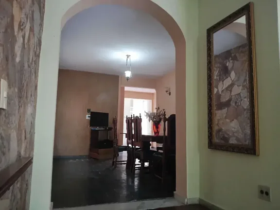 Imagem Casa à venda em Barbacena, Centro, com 3 quartos, 115m2