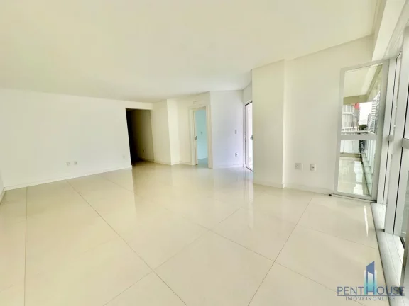Imagem Apartamento Quadra Mar para Venda em Itapema, MEIA PRAIA, 4 dormitórios, 4 suítes, 5 banheiros, 2 vagas