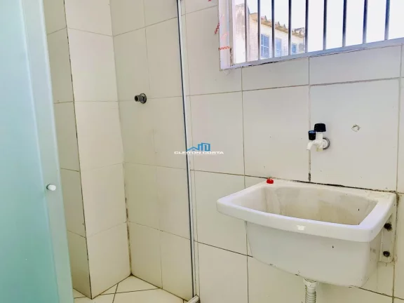 Imagem Apartamento para Locação em Feira de Santana, São João, 3 dormitórios, 2 banheiros, 1 vaga
