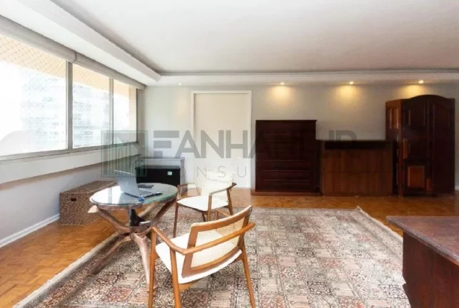 Imagem Apartamento de Alto Padrão para Locação em São Paulo-SP, Itaim Bibi: 3 Quartos, 1 Suíte, 3 Salas, 3 Banheiros, 1 Vaga de Garagem, 138m².