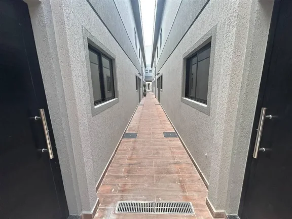 Imagem Casa para Venda em Praia Grande, Caiçara, 2 dormitórios, 1 banheiro, 1 vaga