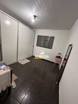 Imagem Casa com 2 dormitórios à venda por R$ 250.000,00 - Estádio - Rio Claro/SP