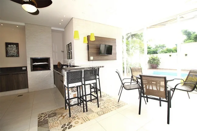 Imagem Casa à venda Condomínio Reserva das Palmeiras - Valinhos

Próxima ao Shopping de Valinhos

Casa a...