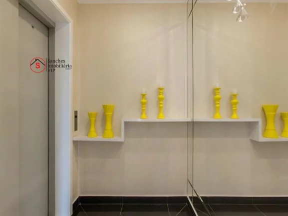 Imagem Lindo apartamento alto padrão, 184m, 2 por andar, elevador privativo, 4 dormitórios sendo 3 suítes, churrasqueira a carvão na varanda