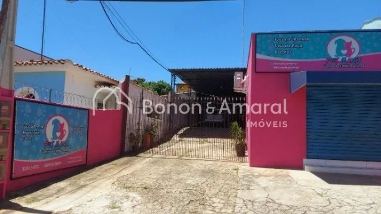 Imagem Excelente oportunidade de galpão comercial e loja à venda na Rua Vital Brasil, em frente à Praça...
