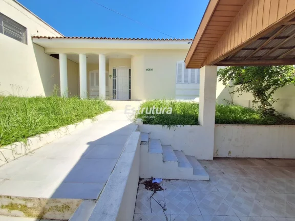 Espetacular Casa de 3 Quartos com Suíte