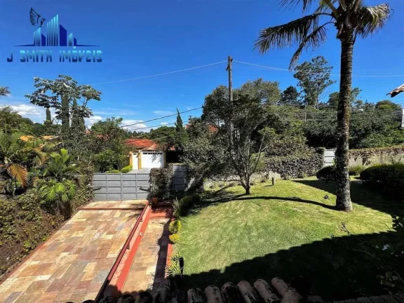 Imagem MANSÃO COM 5 SUÍTES EM LOTE DE 3.872m², CONDOMÍNIO NA GRANJA VIANA.