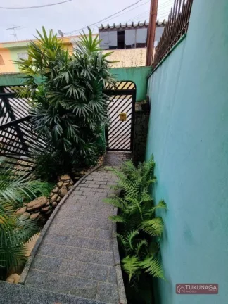 Imagem Sobrado com 3 dormitórios à venda por R$ 775.000,00 - Vila Tibagi - Guarulhos/SP