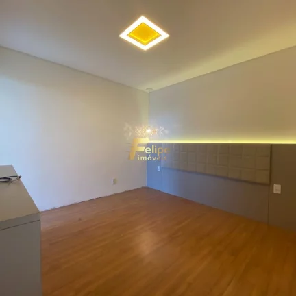 Imagem Cobertura Duplex em prédio frente ao mar | Divisa entre Itaparica e Itapuã.