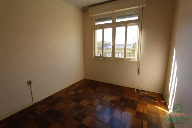 Imagem Apto de 4 dorm. para venda, ao lado do Gasômetro, Bairro Centro Histórico, Porto Alegre/RS.