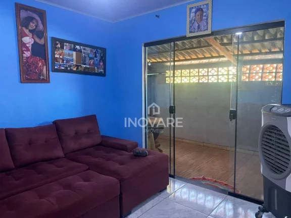 Imagem Casa com 3 dormitórios à venda por R$ 350.000,00 - Setor Buritys - Itumbiara/GO