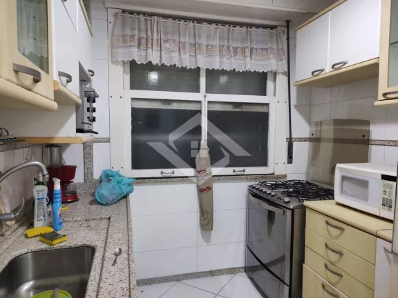 Imagem Apartamento de 3 Quartos para Venda em Copacabana com 165 m²