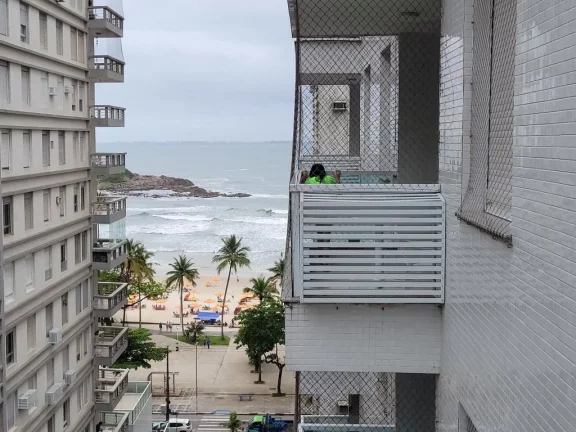 Imagem PITANGUEIRAS – CALÇADÃO COM MARAVILHOSA VISTA AO MAR, AMPLO APARTAMENTO COM 100 M² ÚTEIS, 01 VAGA DE GARAGEM NO PRÉDIO, LOCALIZAÇÃO PRIVILEGIADA.