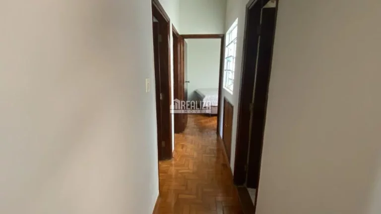 Imagem Imóvel com 6 dormitórios à venda no Bairro Boa Vista, Uberaba