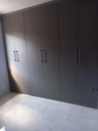 Imagem Sobrado com 2 dormitórios à venda, 60 m² por R$ 490.000,00 - Vila Colorado - Suzano/SP