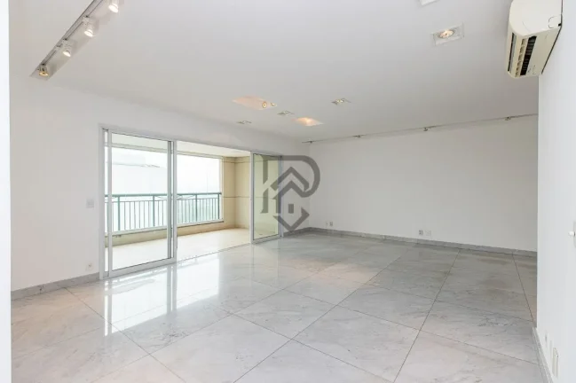 Imagem Apartamento Jardins vista livre andar alto pronto para morar