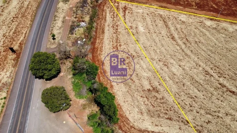 Imagem Terreno com 24.200m²
