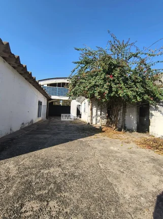 Imagem Oportunidade Única! Barracão com Infraestrutura Live Residence