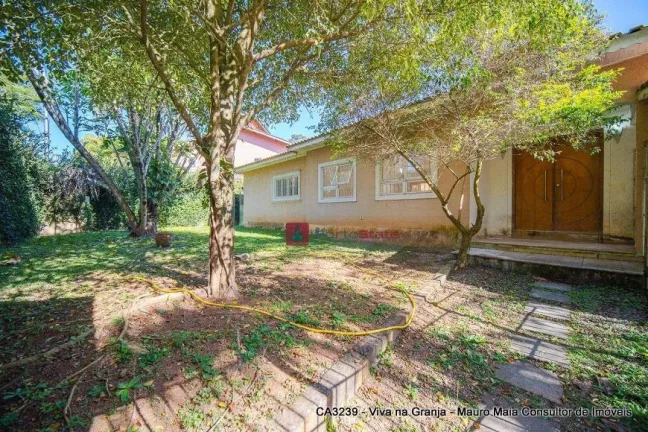 Imagem Casa de Condomínio com 4 Quartos e 3 banheiros à Venda, 329 m²