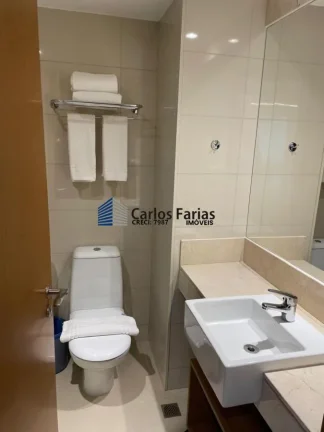Imagem Flat para Venda em Brasília, ASA SUL, 1 dormitório, 1 banheiro, 1 vaga