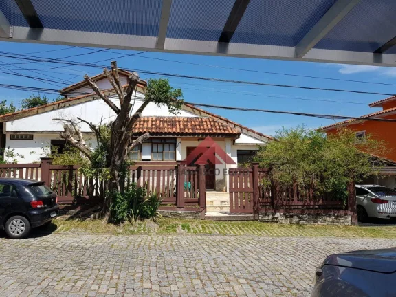Imagem Casa à venda, 410 m² por R$ 1.500.000,00 - Camboinhas - Niterói/RJ
