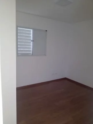 Imagem Apartamento Terreo 2 dorm com armários, sala com rack, cozinha com armários, banheiro; 55 m2 com u...