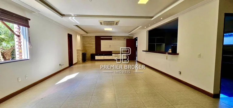 Imagem Casa à venda, 248 m² por R$ 997.000,00 - Vargem Grande - Teresópolis/RJ