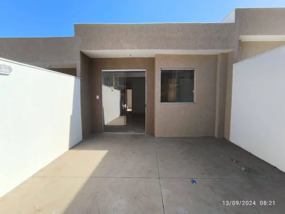 Casa com 2 Quartos à Venda, 80 m² em Camargos - Ibirité
