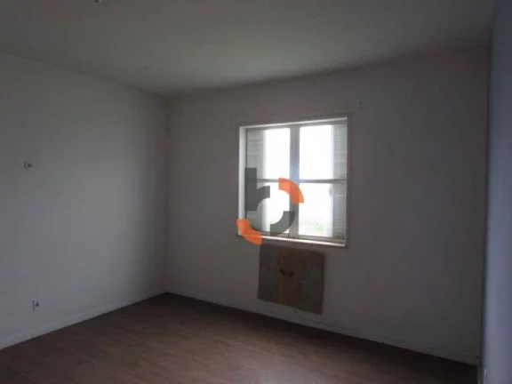 Imagem (Venda) Casa com 3 dormitórios - Centro - Nova Iguaçu/RJ