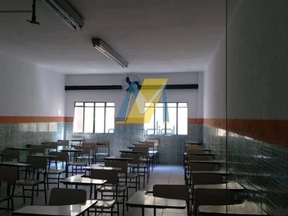Imagem Prédio ideal para escola, cursos ou faculdade em localização estratégica