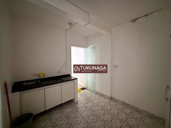 Imagem Sobrado com 3 quartos para alugar, 74 m² por R$ 3.148/mês - Cidade Brasil - Guarulhos/SP