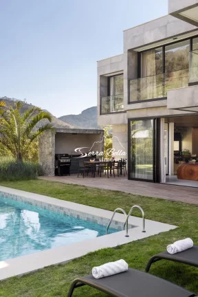 Imagem Casa Alto Padrão na Fazenda Marambaia em Itaipava, Petrópolis/RJ