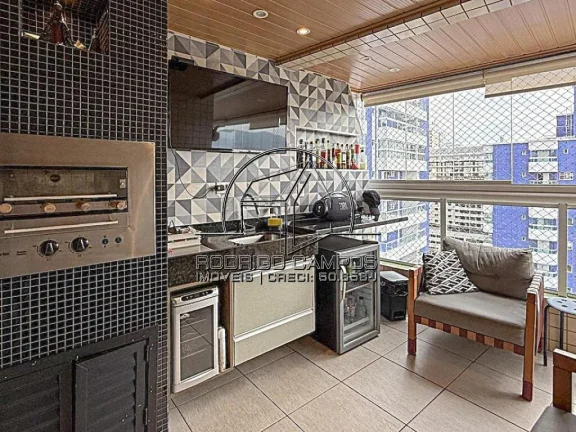 Imagem Maravilhoso Apartamento 3 Quartos em Campo da Aviação, Praia Grande