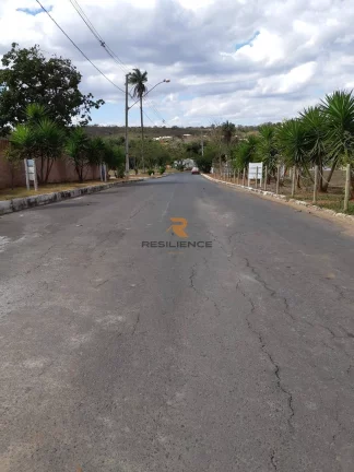 Imagem Lote de 1000 m2 em condomínio fechado com portaria 24 Horas !!