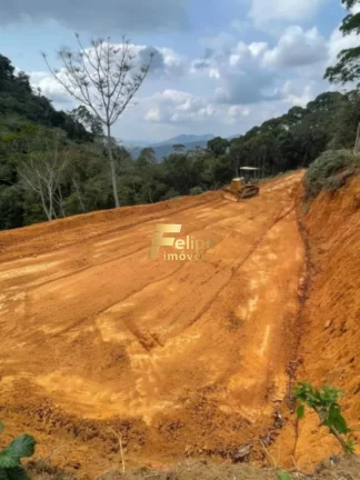 Imagem EXCELENTE TERRENO COM 1.200 m2 DE ÁREA E 700 m2 DE PLATÔ, À VENDA EM CONDOMÍNIO FECHADO, EM DOMINGOS MARTINS/ES!