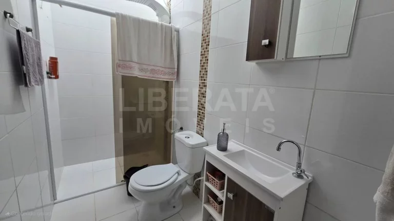 Imagem Casa a venda na Meia Praia, Navegantes, SC